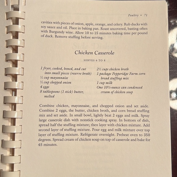 Lady & Sons Spiral Savannah Country Cookbook Paula Deen 1997 - Picture 3 of 5